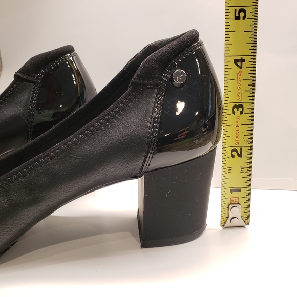 Size 7M, Black 2 inch Heels - Picture 7 of 11